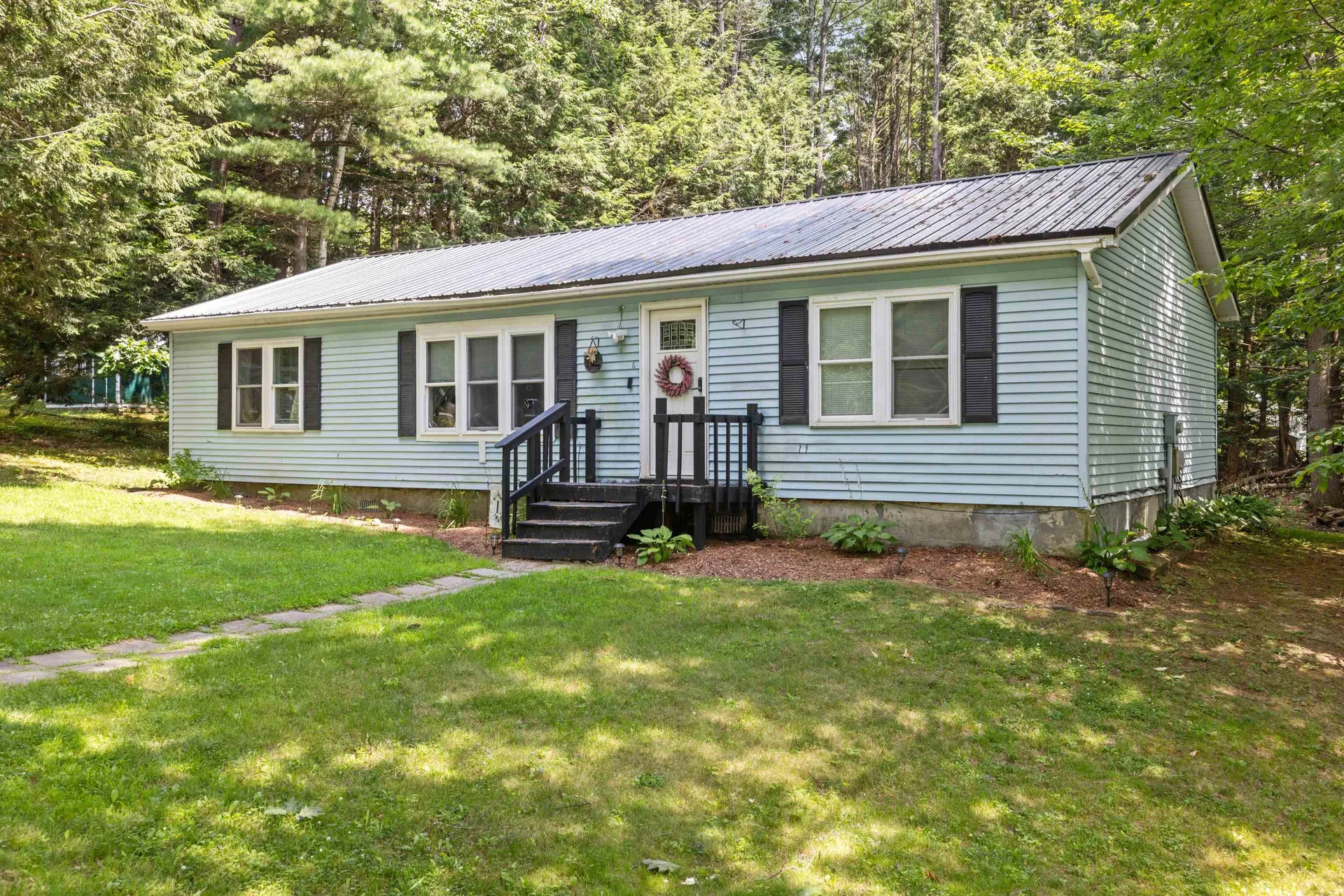 6 Sunshine Drive Belmont NH 03220