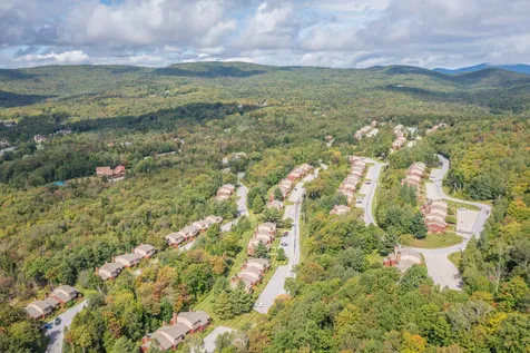 33D White Oaks Loop Dover VT 05356