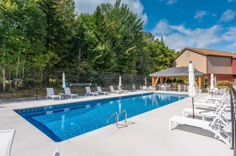33D White Oaks Loop Dover VT 05356