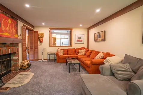 33d White Oaks Loop Dover VT 05356