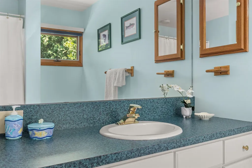 76 East Shore South Grand Isle VT 05458