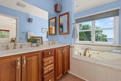 76 East Shore South Grand Isle VT 05458