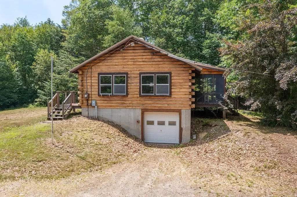 367 Kings Highway Middleton NH 03887