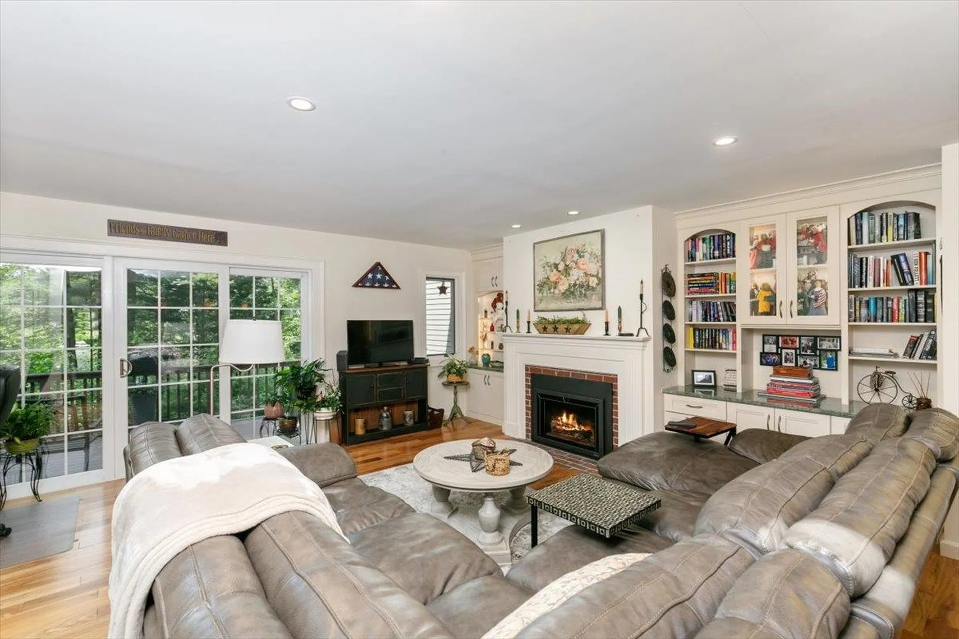 68 Peninsula Drive Stratham NH 03885