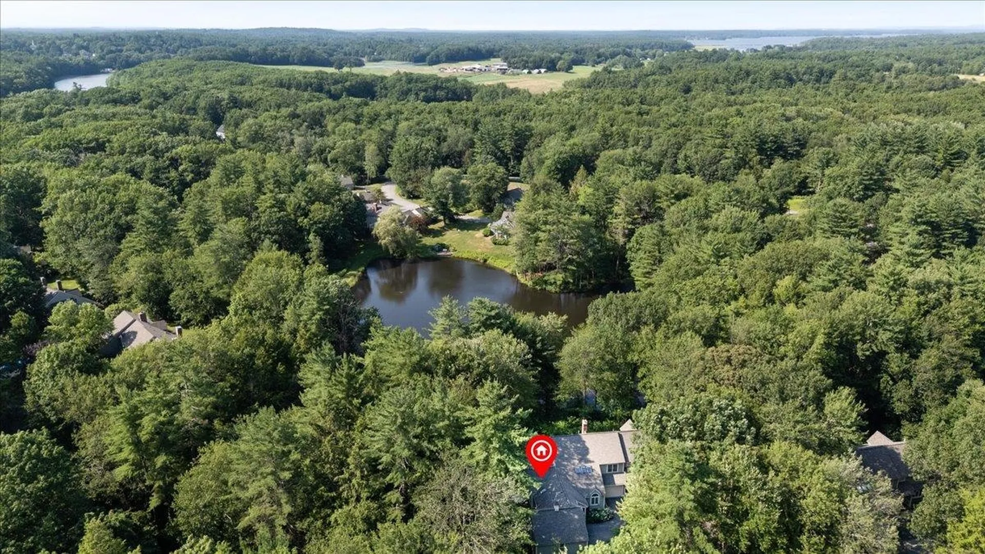 68 Peninsula Drive Stratham NH 03885