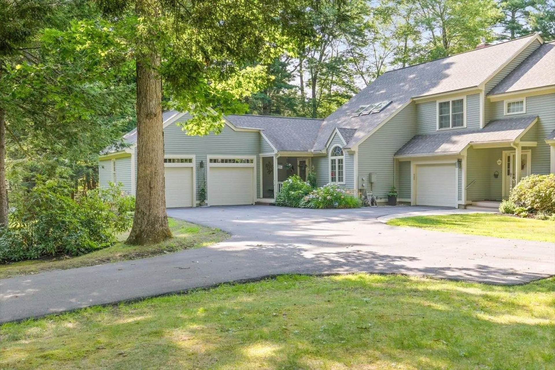 68 Peninsula Drive Stratham NH 03885