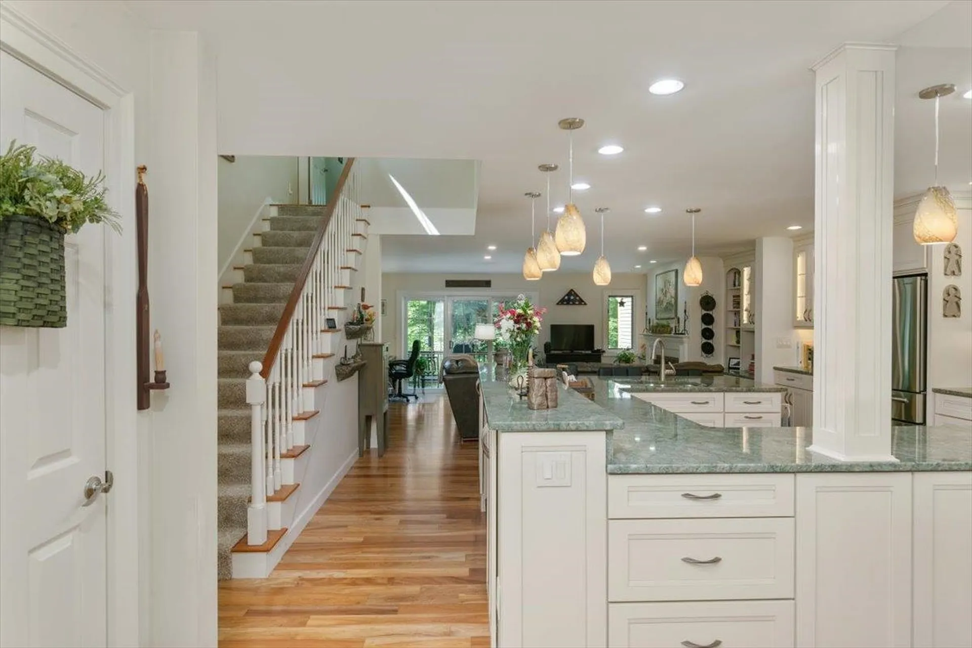 68 Peninsula Drive Stratham NH 03885