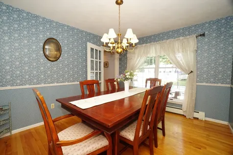 30 Hillside Road Kingston NH 03848
