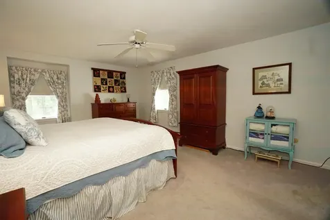 30 Hillside Road Kingston NH 03848
