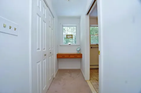30 Hillside Road Kingston NH 03848