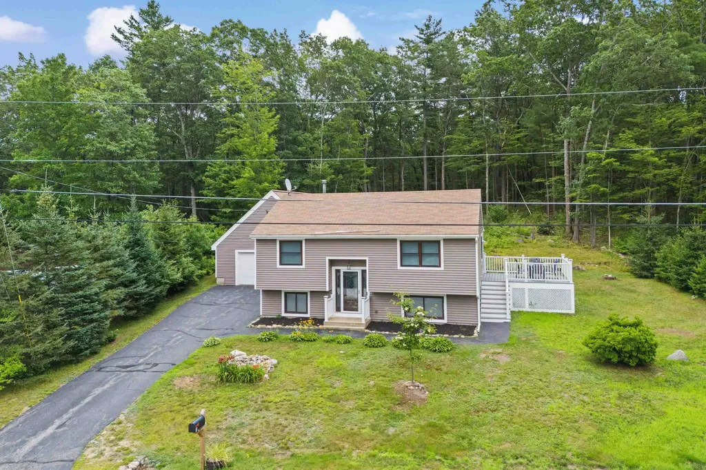 10 Howe Street Allenstown NH 03275