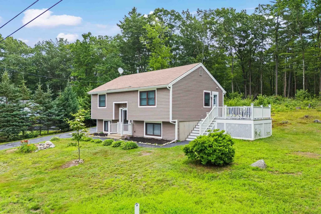 10 Howe Street Allenstown NH 03275