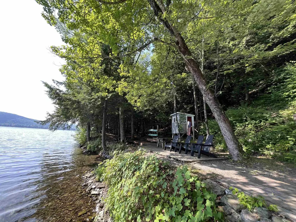 1435 Ferncliff Road Extension Poultney VT 05764