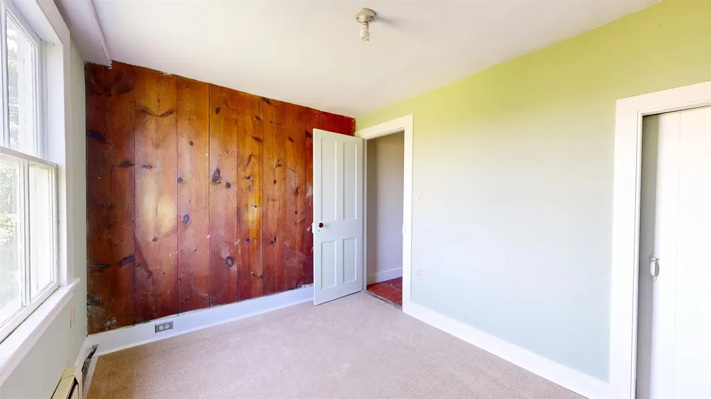 174 Burroughs Farm Road Ferrisburgh VT 05456