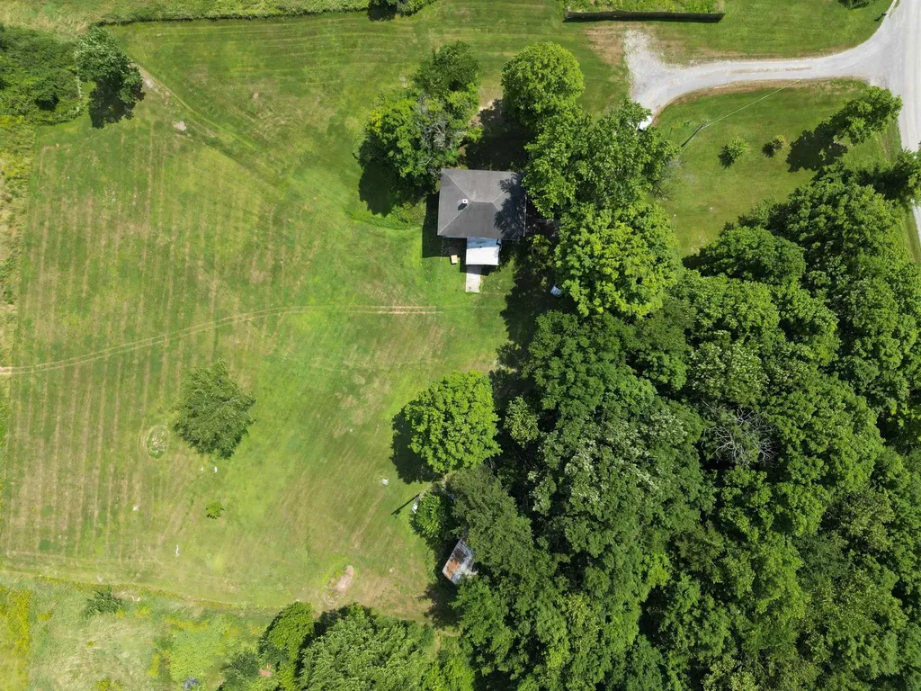 174 Burroughs Farm Road Ferrisburgh VT 05456