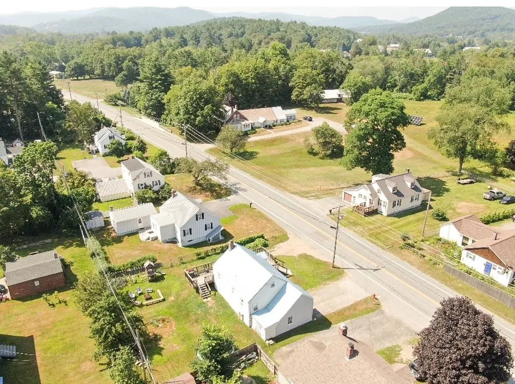 442 103 S Chester VT 05143