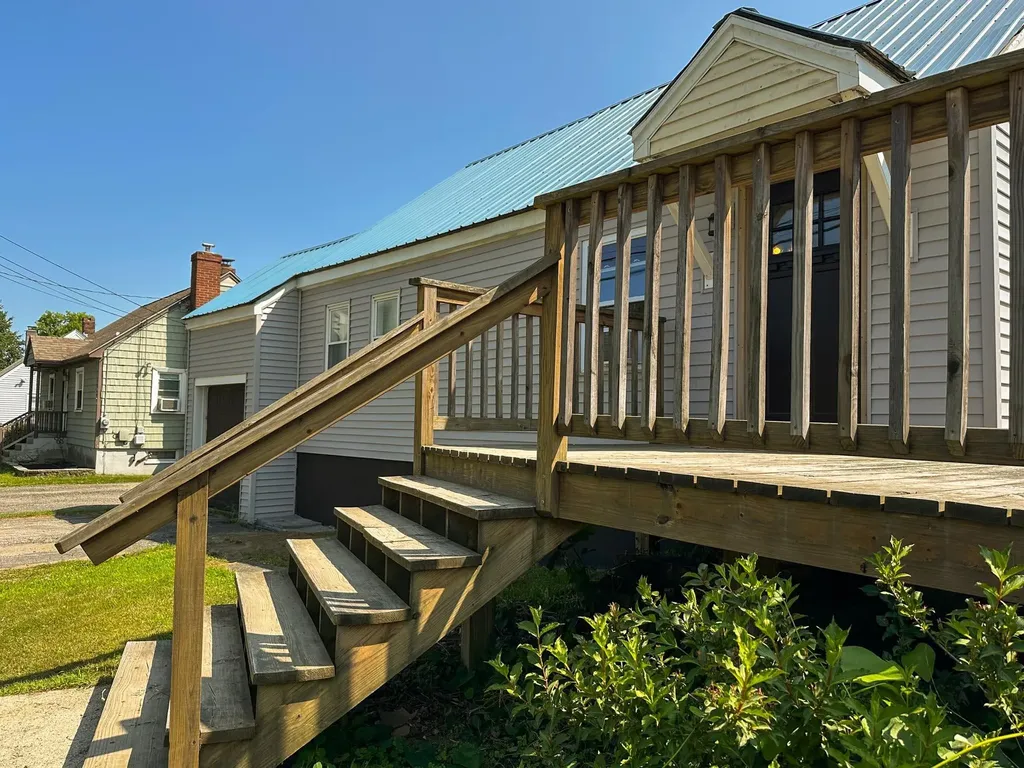 442 103 S Chester VT 05143