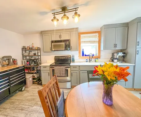 442 103 S Chester VT 05143