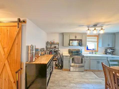 442 103 S Chester VT 05143