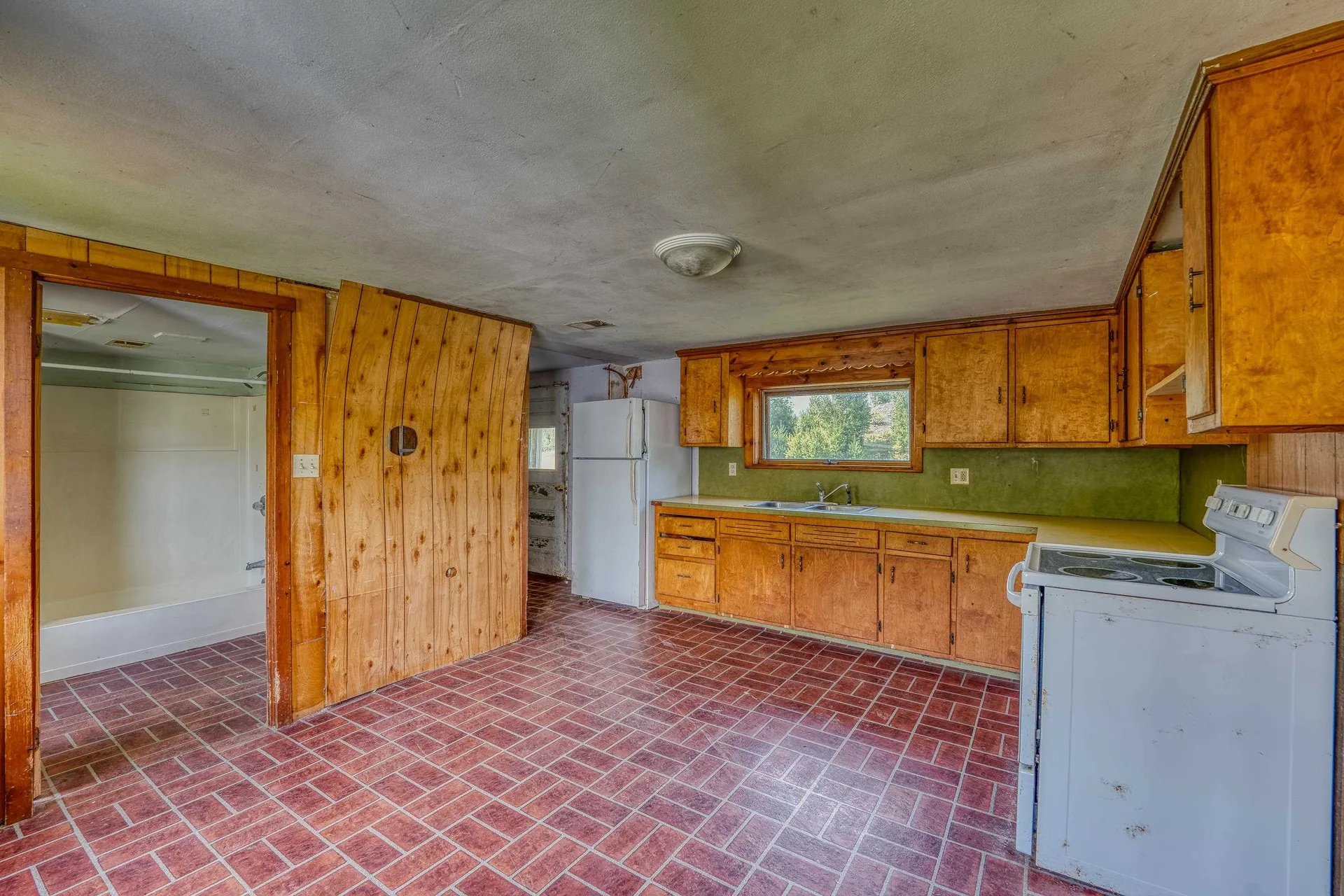 213 Route 3 N Carroll NH 03598