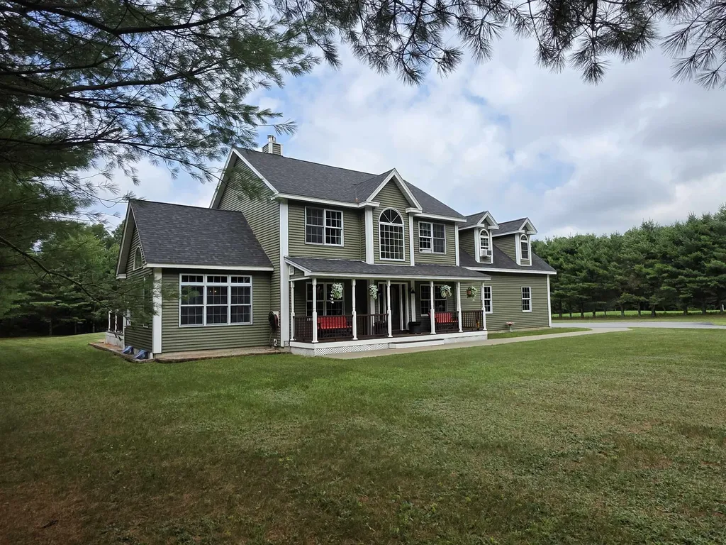 774 Sand Road Colchester VT 05446