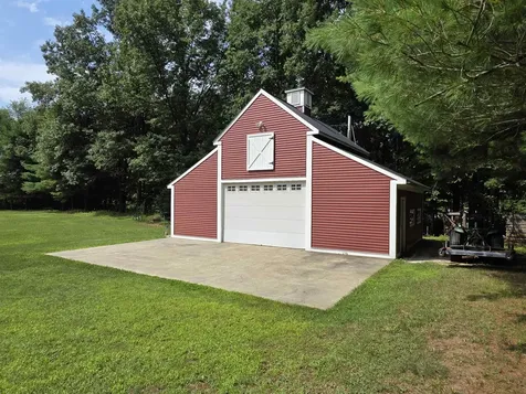 774 Sand Road Colchester VT 05446