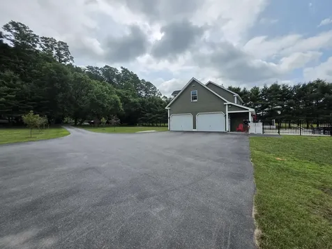 774 Sand Road Colchester VT 05446