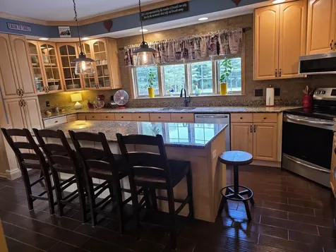 774 Sand Road Colchester VT 05446