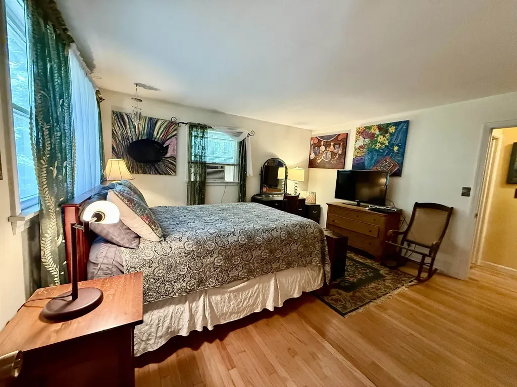 204 Meetinghouse Lane Brattleboro VT 05301