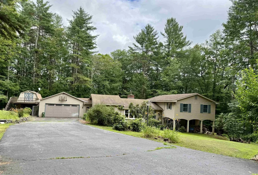 204 Meetinghouse Lane Brattleboro VT 05301