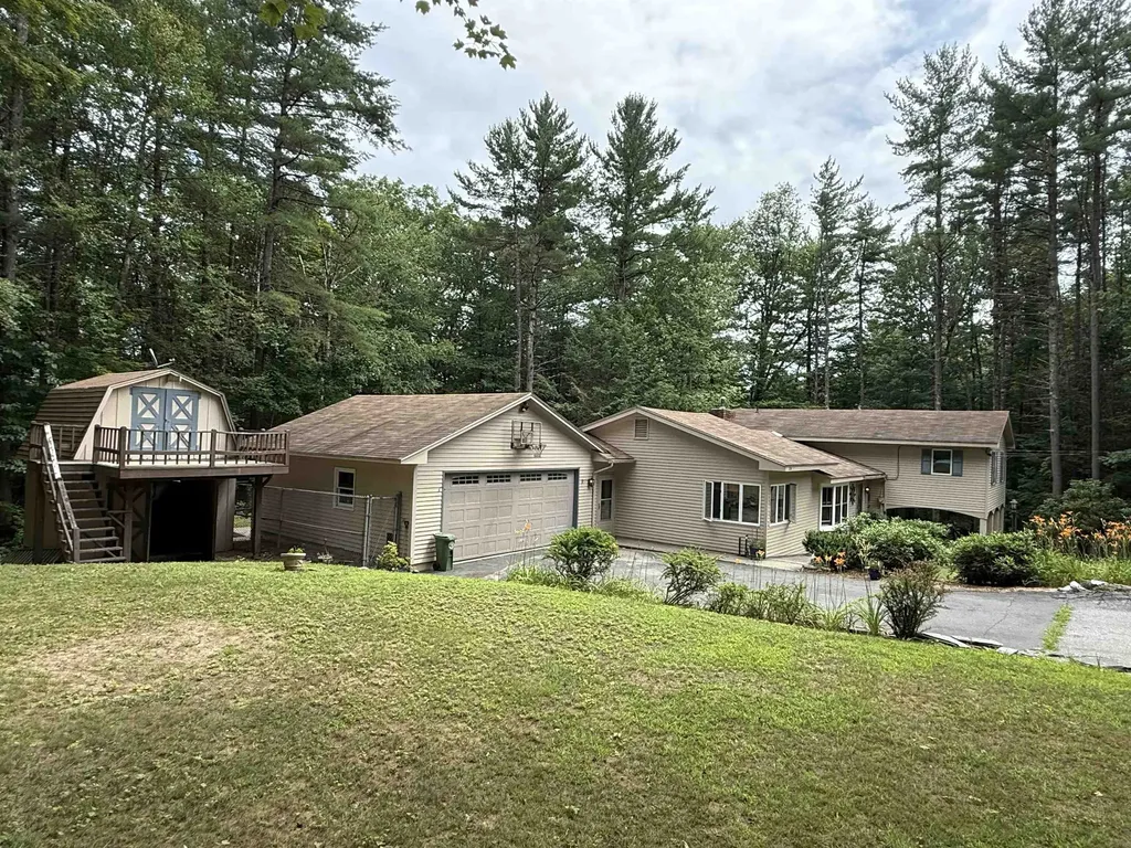 204 Meetinghouse Lane Brattleboro VT 05301