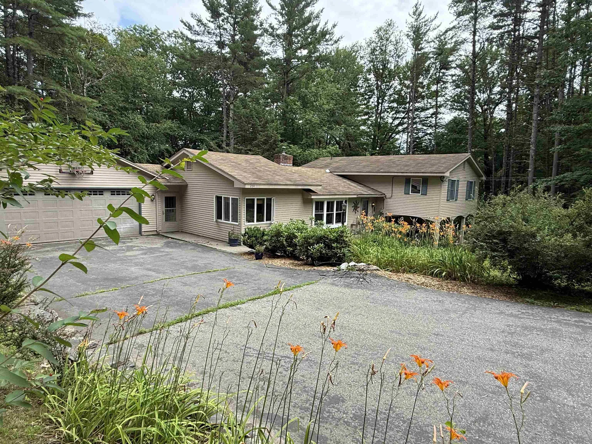 204 Meetinghouse Lane Brattleboro VT 05301
