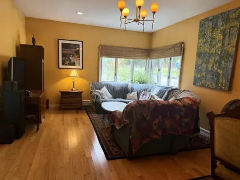 204 Meetinghouse Lane Brattleboro VT 05301