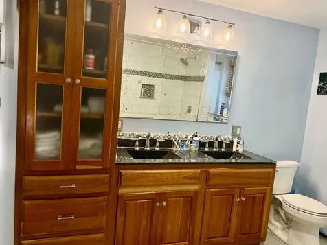 204 Meetinghouse Lane Brattleboro VT 05301