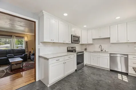 40 Butternut Drive Keene NH 03431