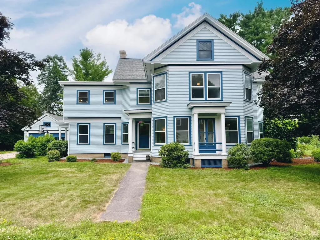 32 Dunklee Street Concord NH 03301