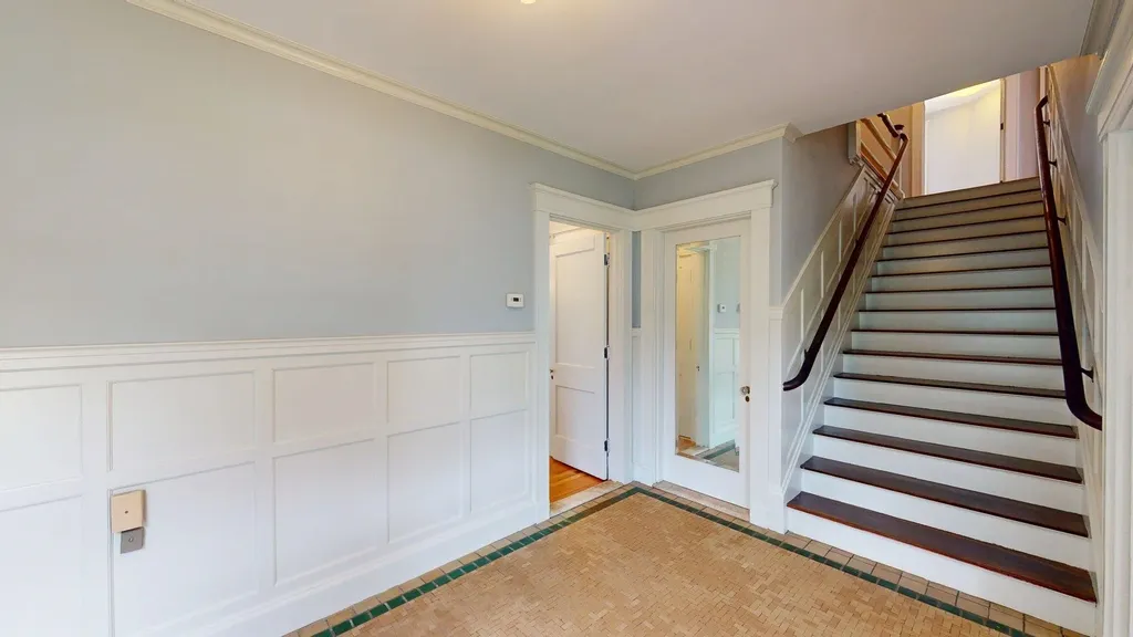 32 Dunklee Street Concord NH 03301