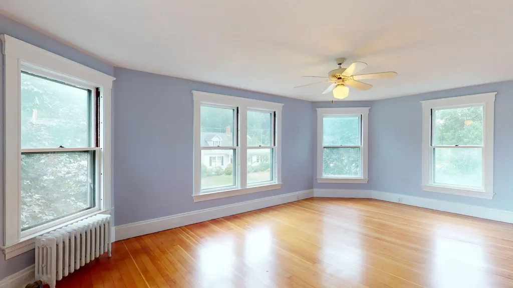 32 Dunklee Street Concord NH 03301