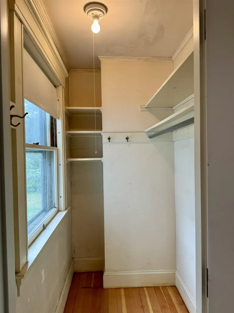 32 Dunklee Street Concord NH 03301