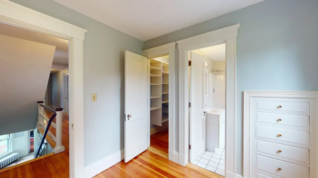 32 Dunklee Street Concord NH 03301