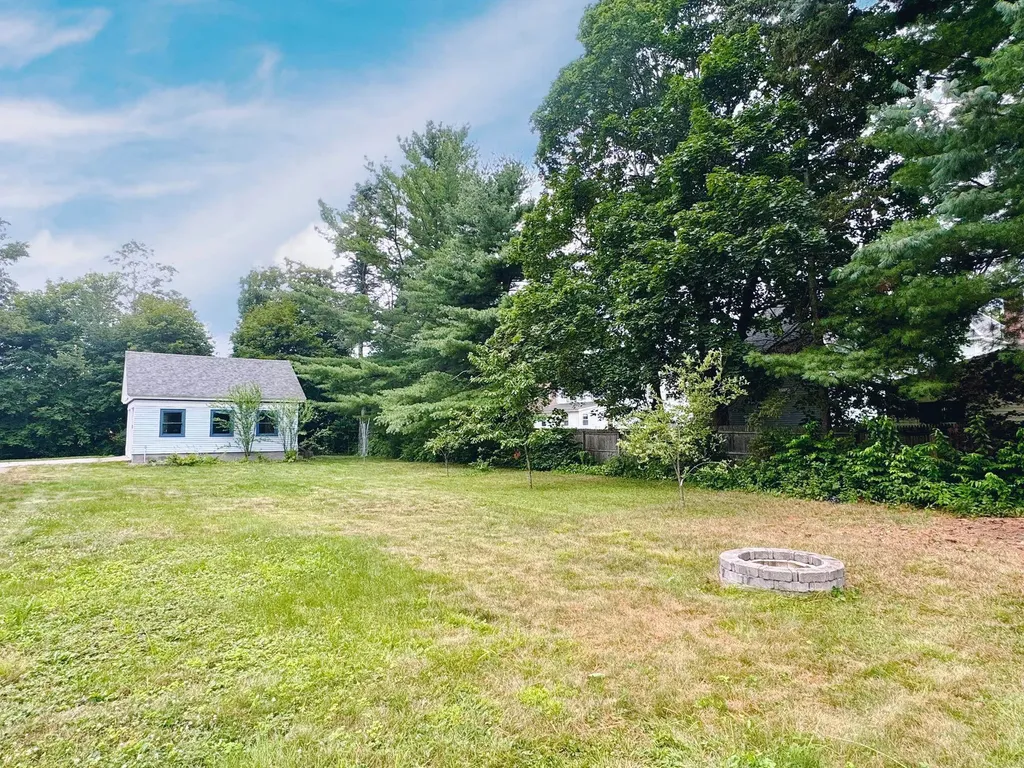 32 Dunklee Street Concord NH 03301