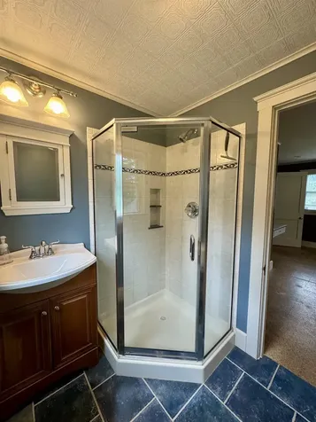 32 Dunklee Street Concord NH 03301