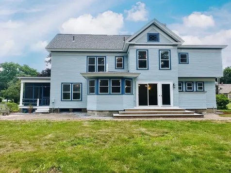 32 Dunklee Street Concord NH 03301