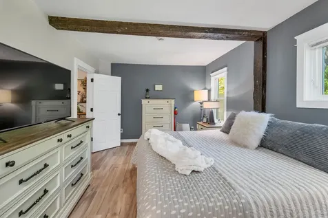 2 Farm House Lane Wolfeboro NH 03894