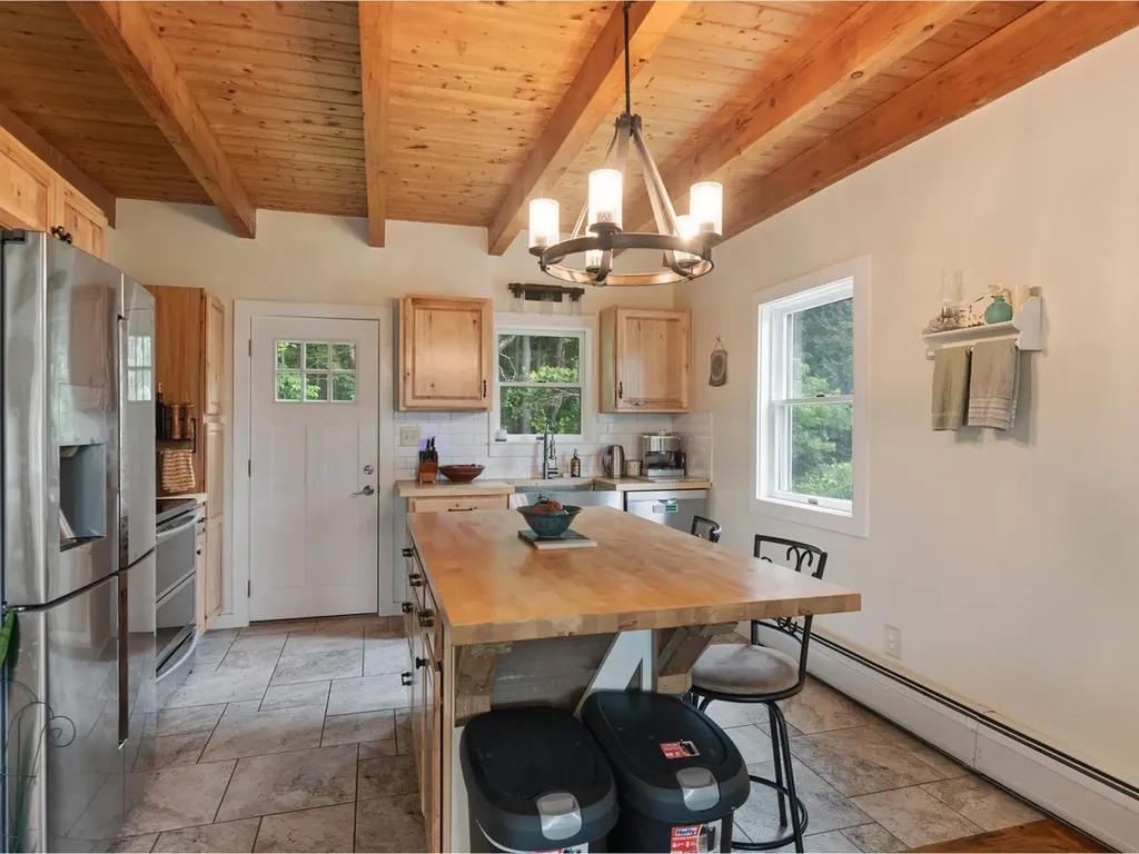 526 Hardscrabble Road Bristol VT 05443