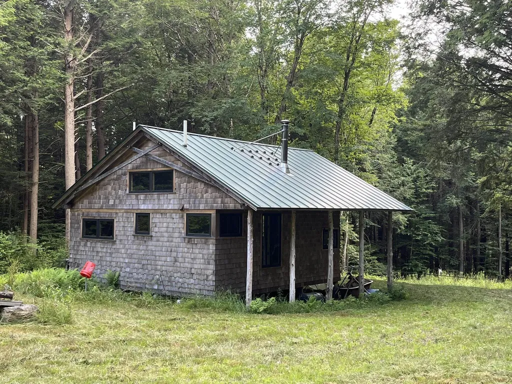 505 Smith Road Halifax VT 05358
