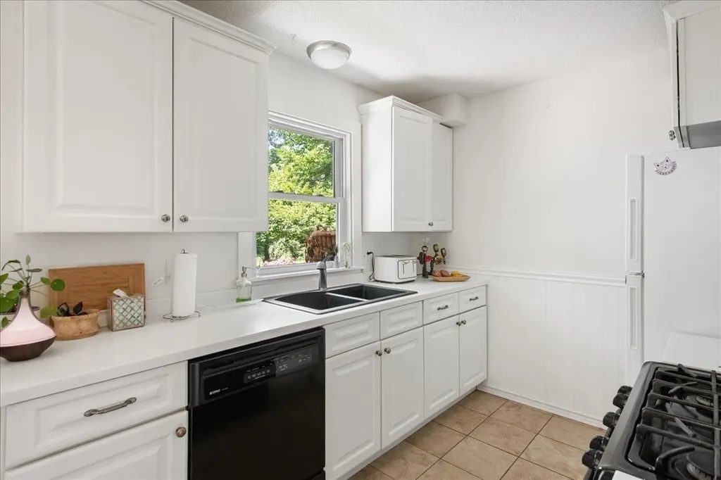 34 Tanglewood Drive Essex VT 05452
