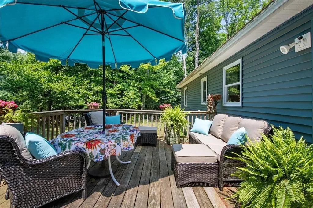 34 Tanglewood Drive Essex VT 05452