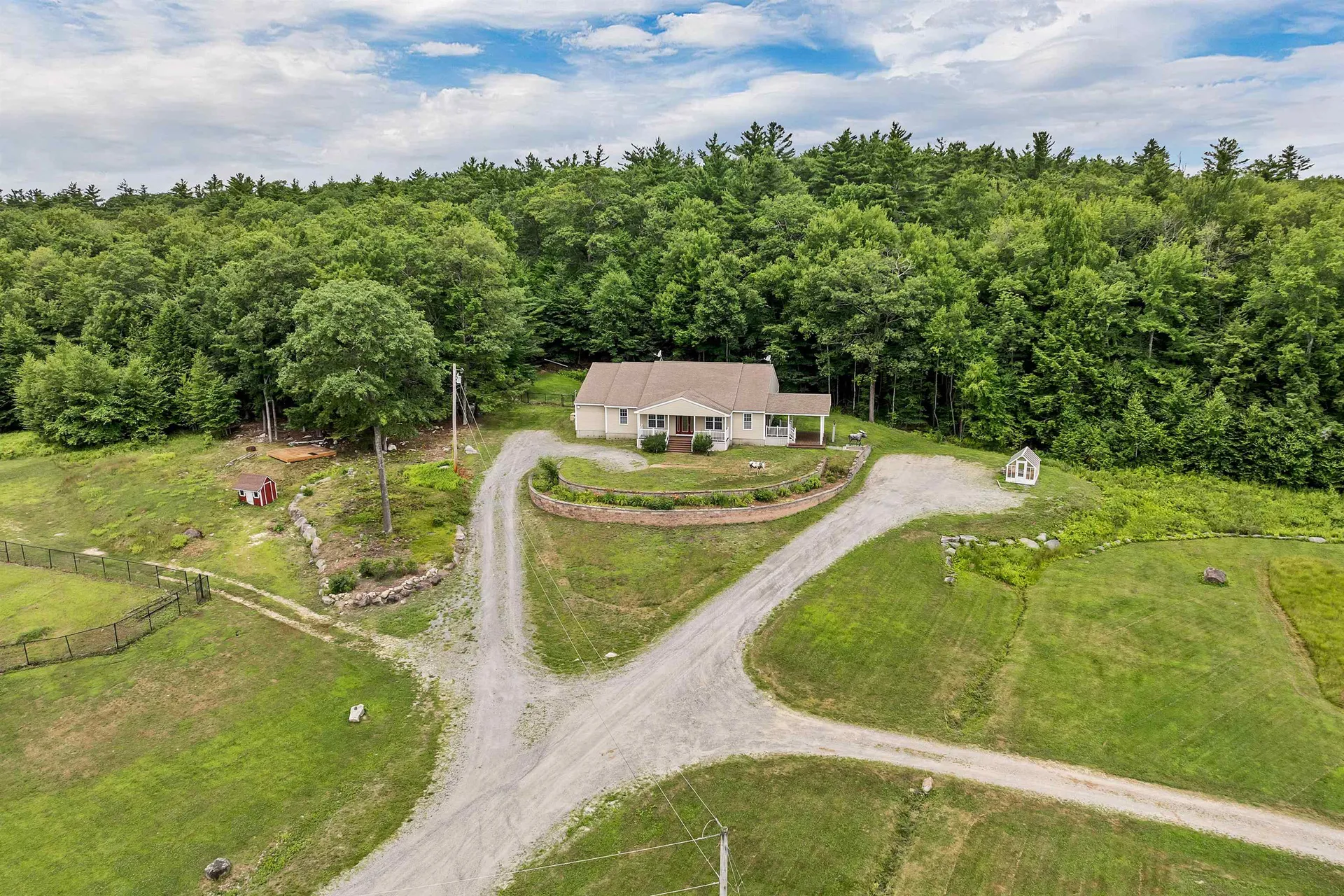 39 Laurel Heights Fitzwilliam NH 03447