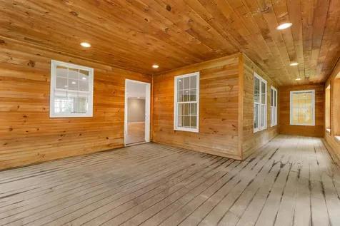 39 Laurel Heights Fitzwilliam NH 03447